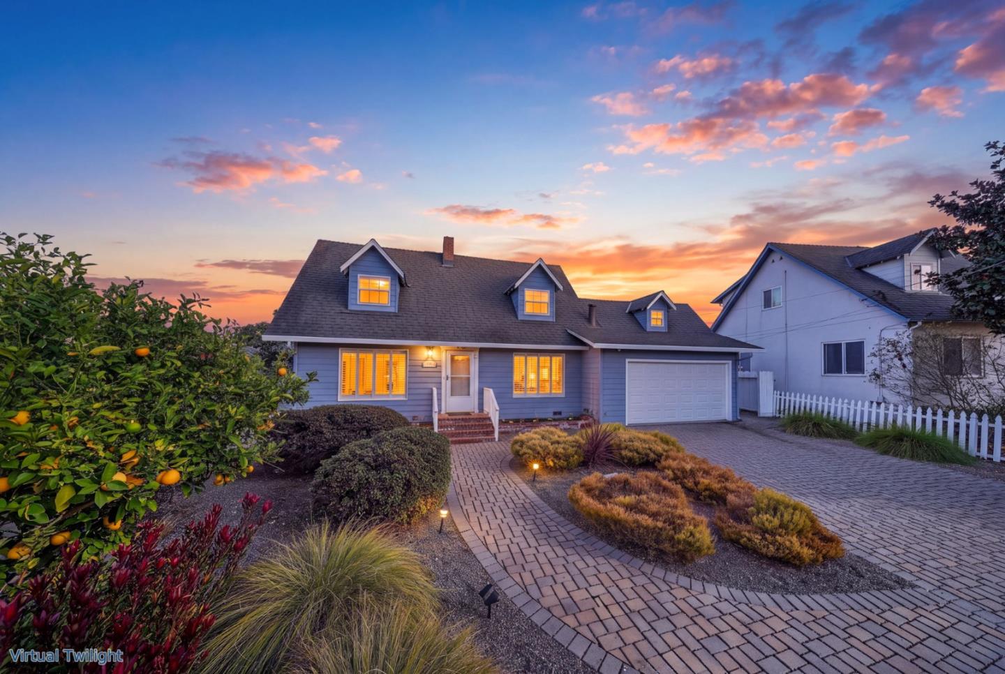 1074 Lorenzo CT