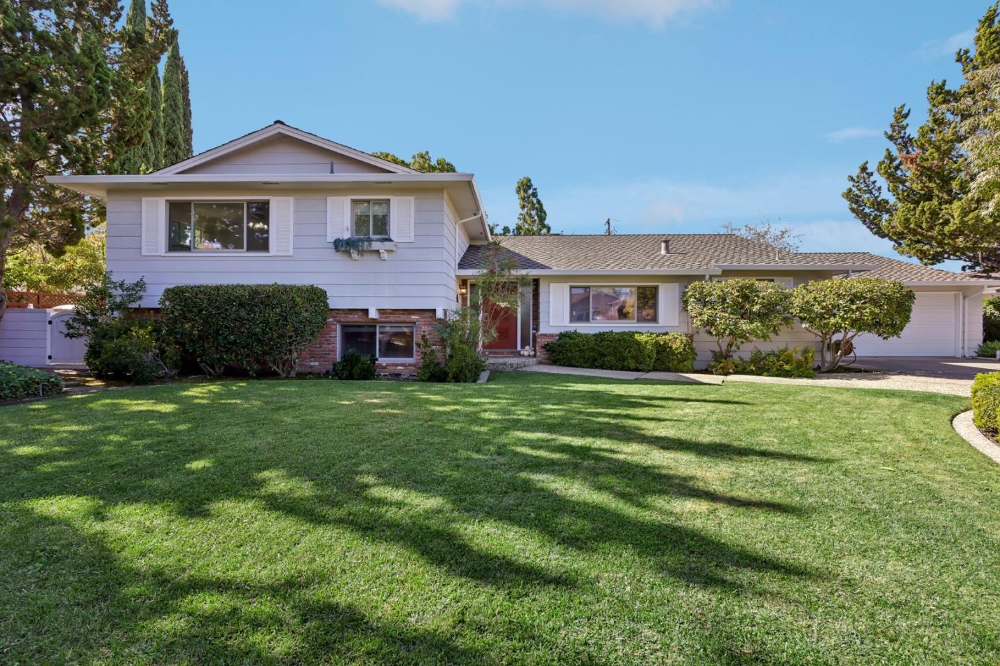 2184 Chuleta Ct
