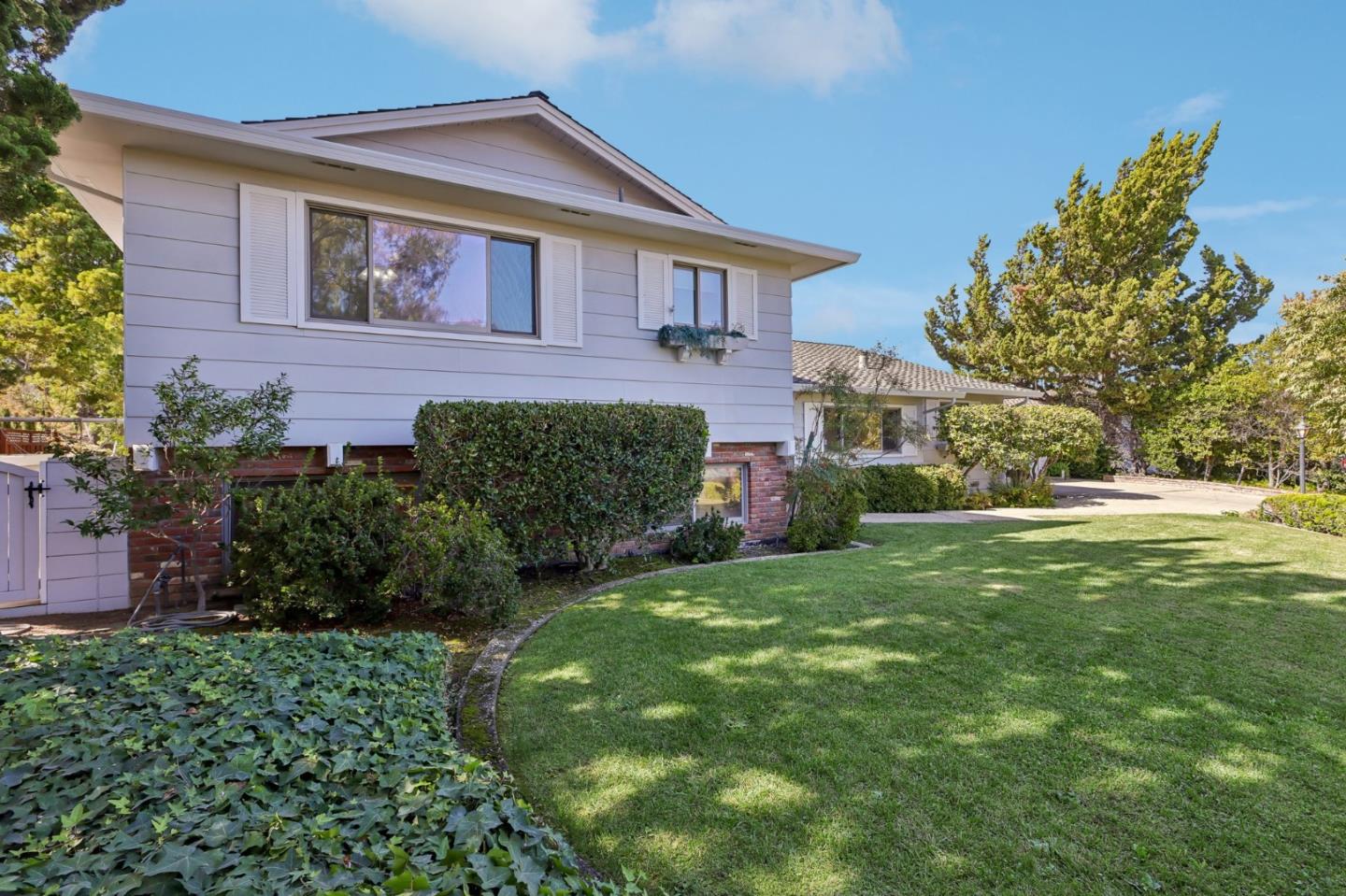 2184 Chuleta Ct, LosAltos, CA 94024, Photo 2