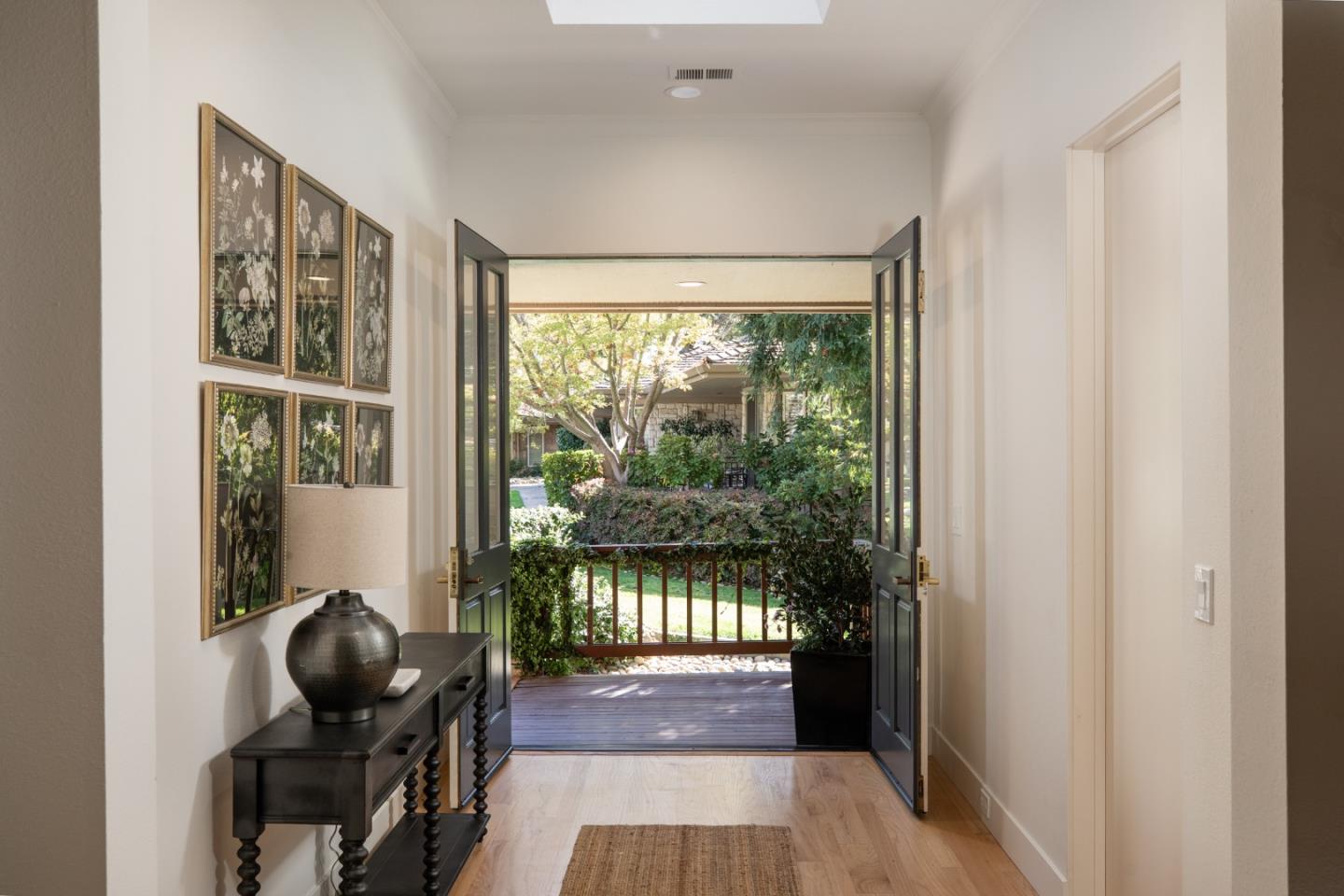 730 Morningside Rd, LosAltos, CA 94022, Photo 2