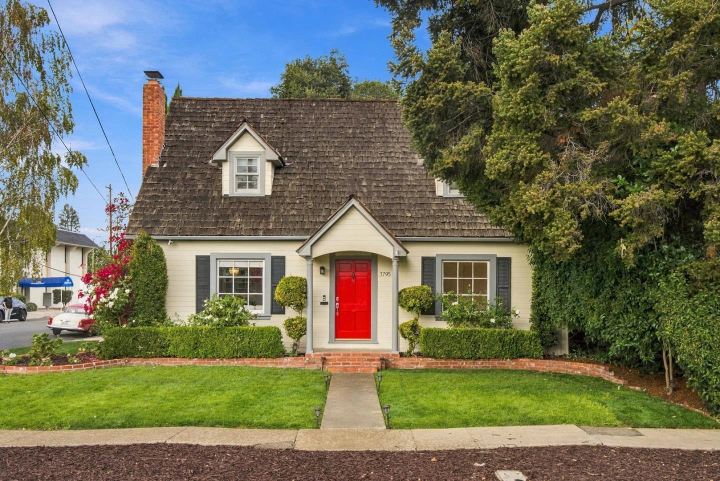 4-Bedroom home for sale at 1795 Willowhurst AVE