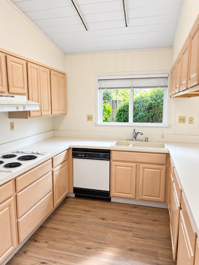 1207 Robbia Dr, Sunnyvale, CA 94087, Photo 6
