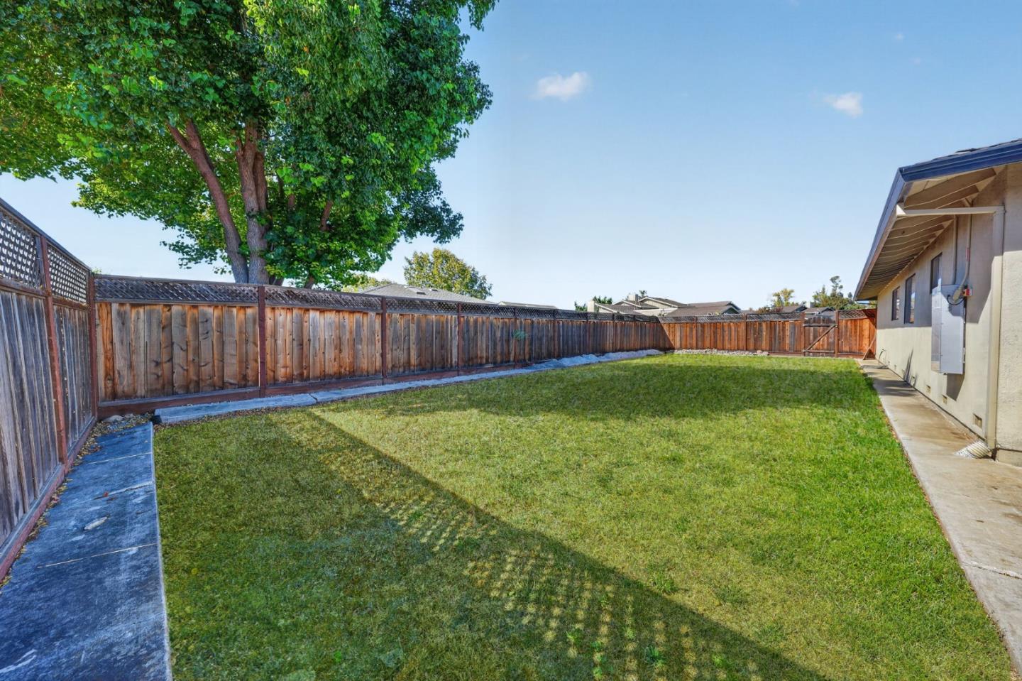 681 Ridgemark Dr, Ridgemark, CA 95023 photo 89