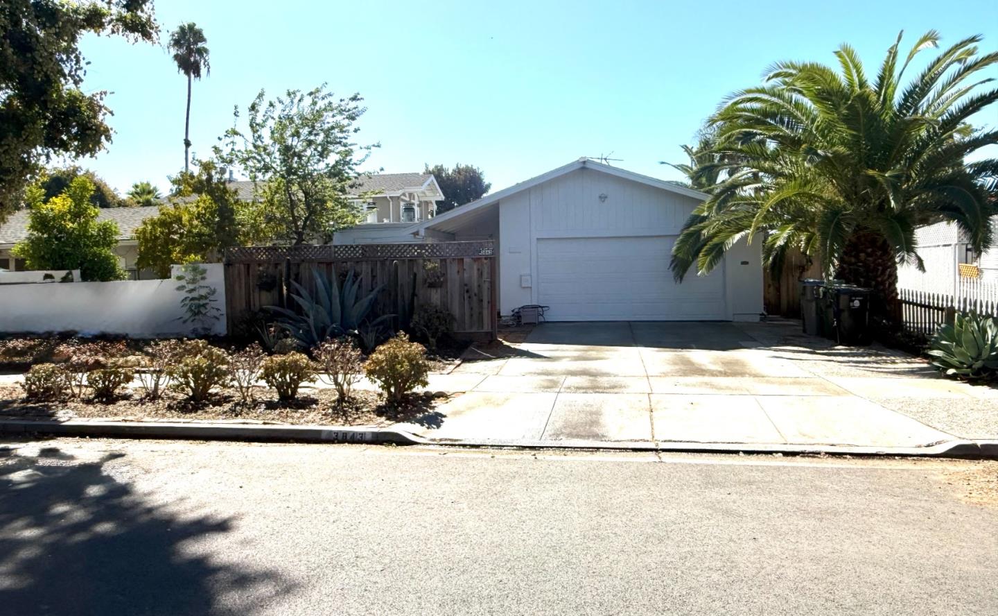 3843 Marfrance DR