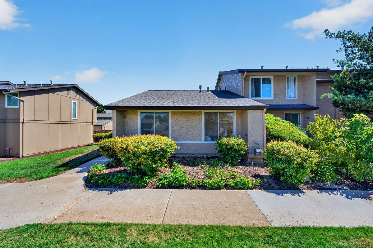 3311 Cannongate Ct