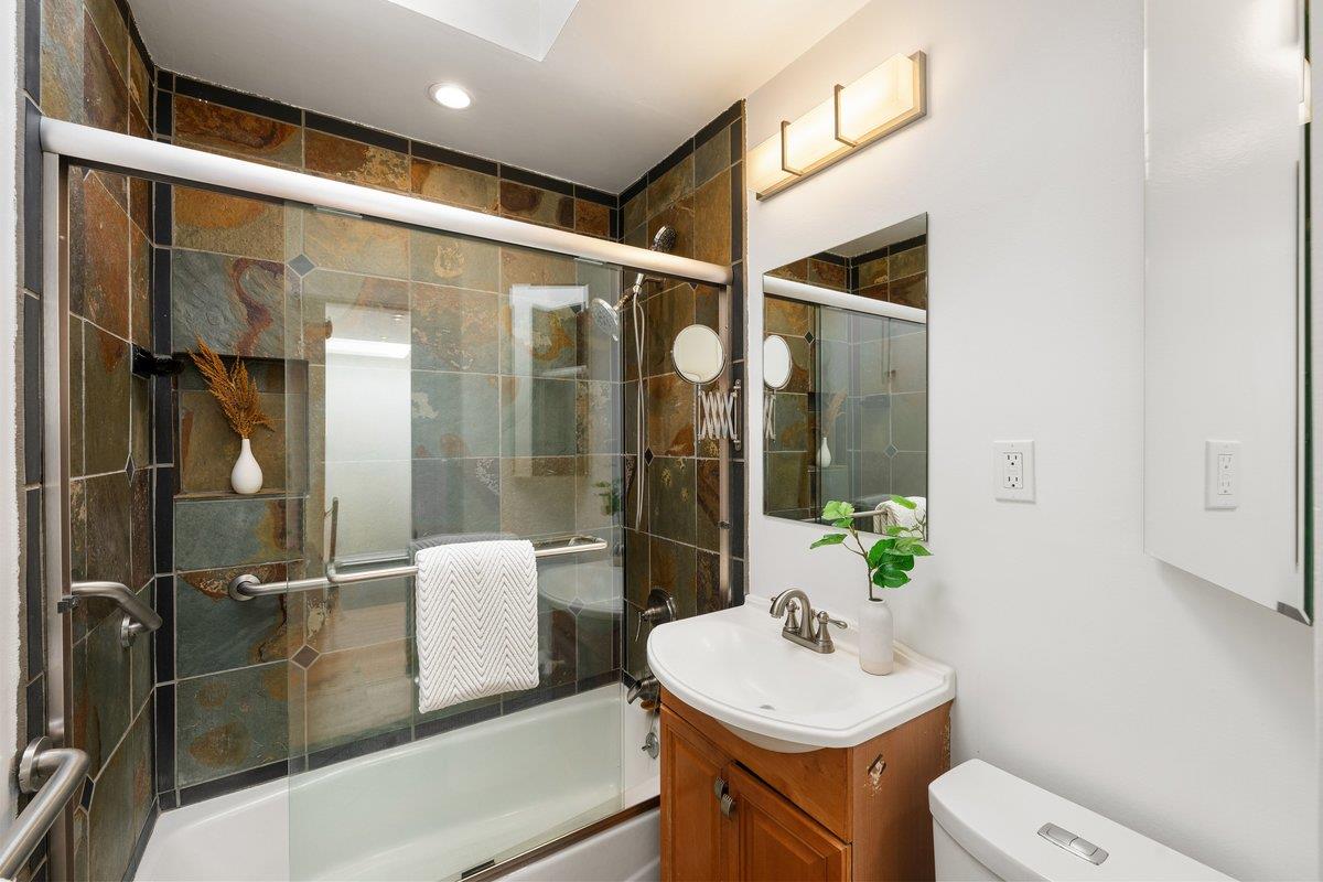 21 Vienna St, San Francisco, CA 94112 photo 14