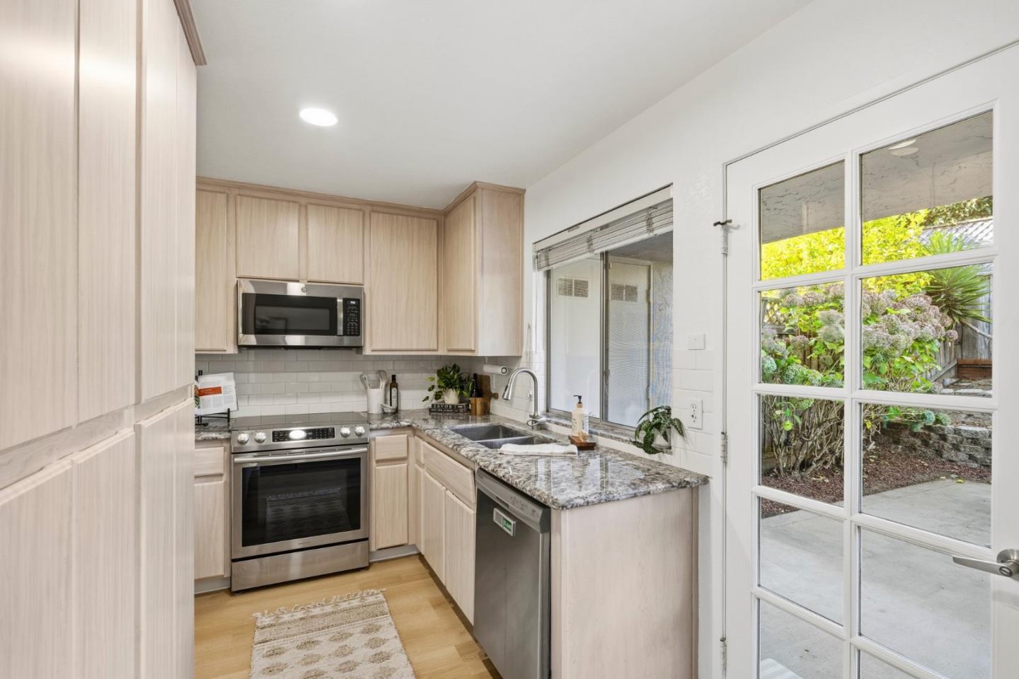 416 Sailfish Dr, Seacliff, CA 95003 photo 13
