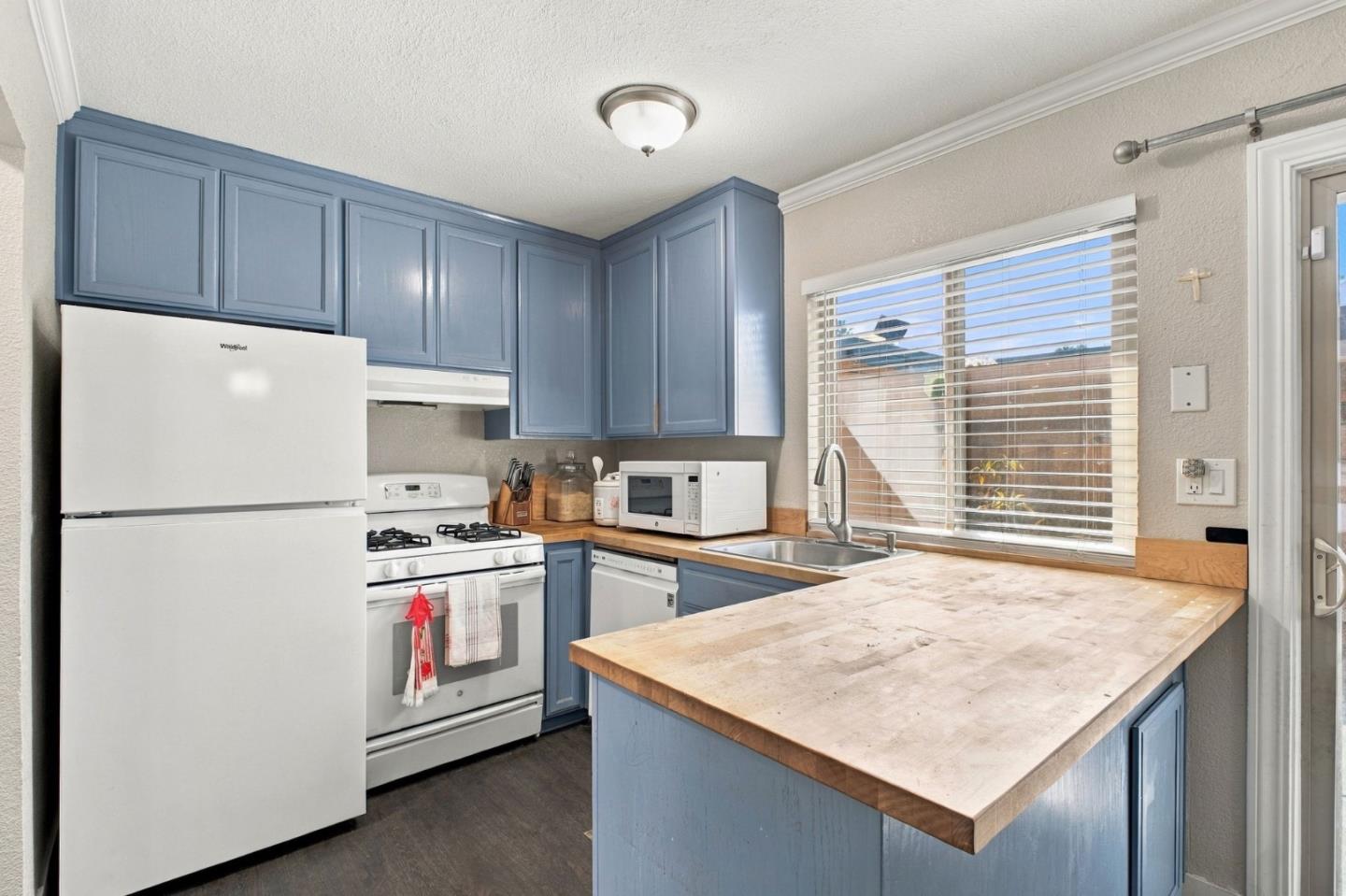 27447 Ponderosa Ct, Hayward, CA 94545 photo 12