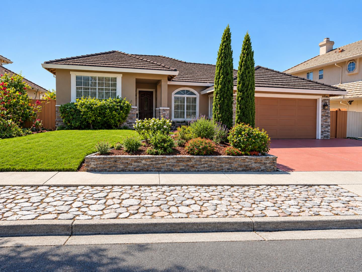 Front Image Thumbnail for ML82065924