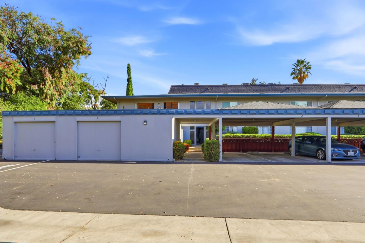 552 Toyon Ave 1