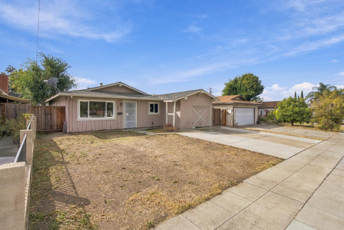 1497 Mount Lassen Dr, SanJose, CA 95127, Photo 2