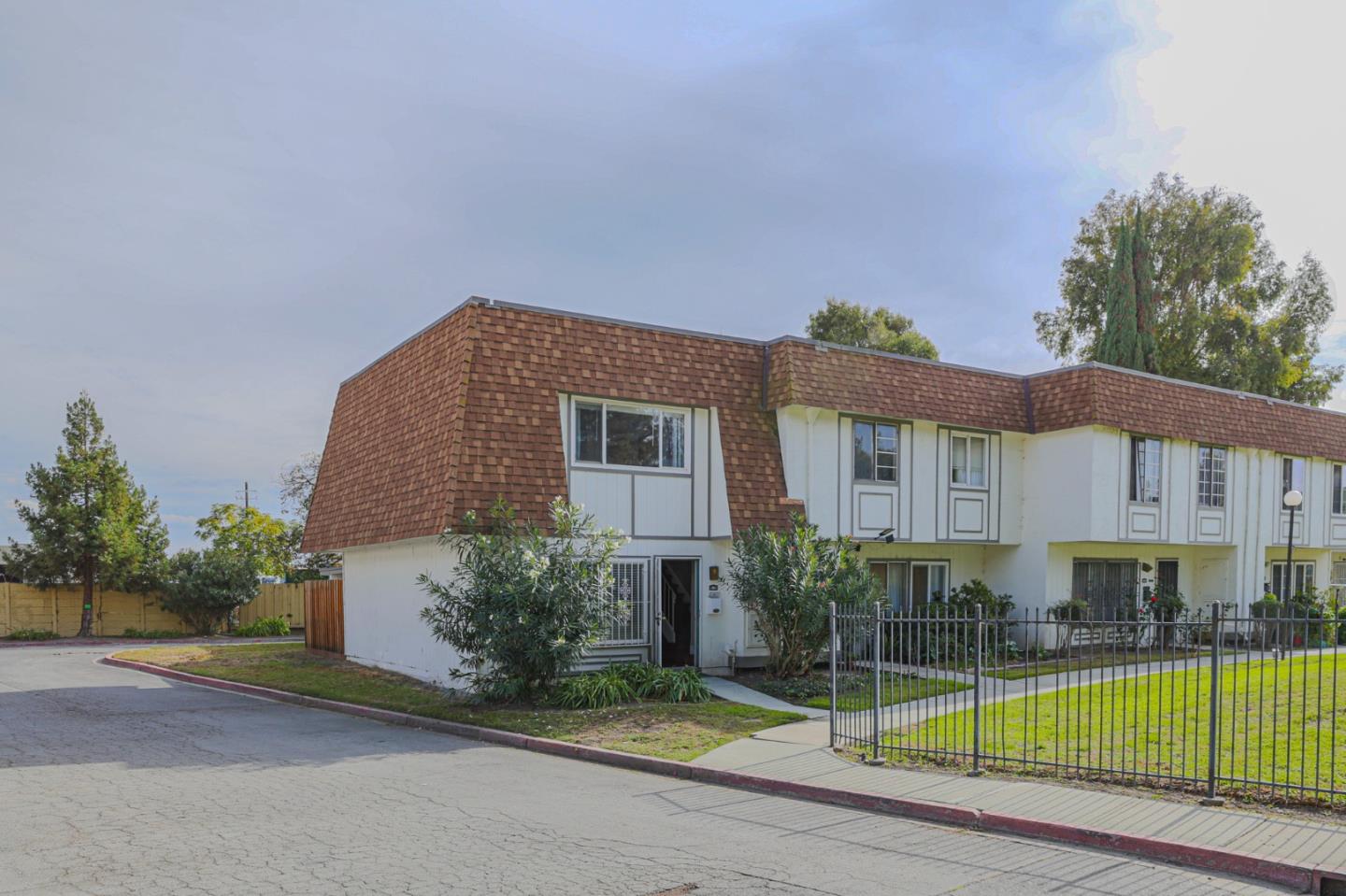 2002 Liberia CIR, SanJose 95116