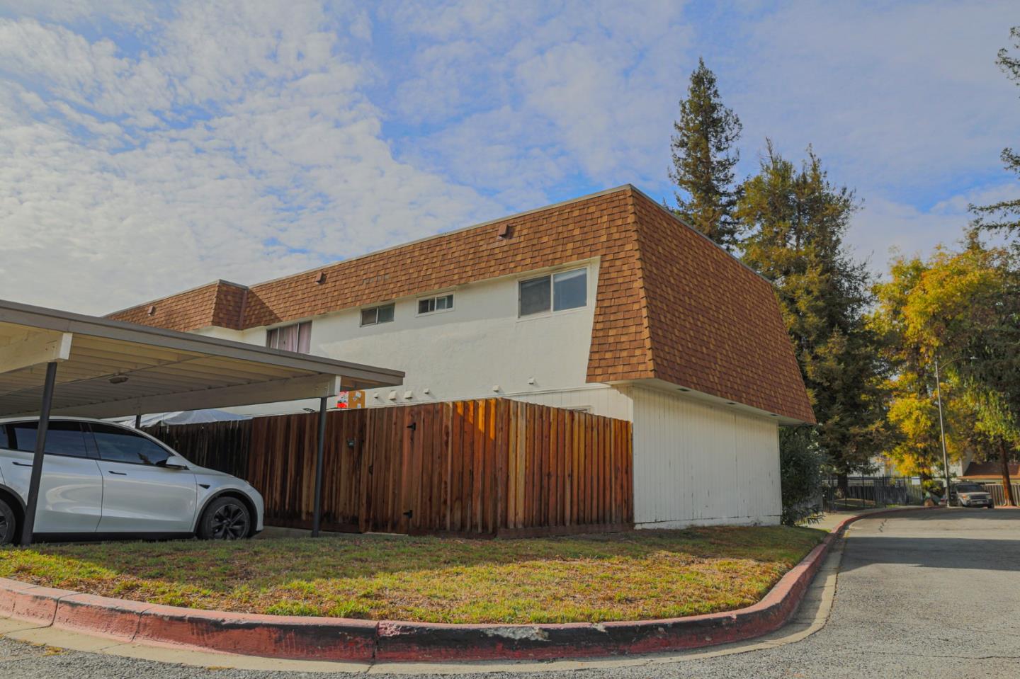 2002 Liberia Cir, SanJose, CA 95116, Photo 4